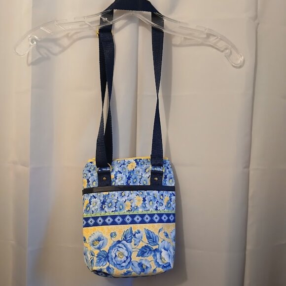 New Pleather trim Roses Crossbody Bag Purse Blue Yellow Zip Sling Travel bag - Picture 7 of 12